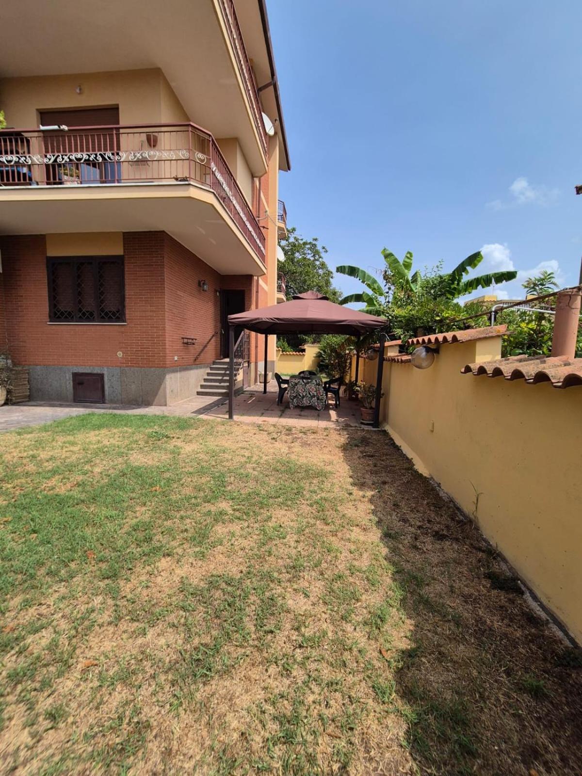 Madi House Apartment Fiumicino Exterior photo